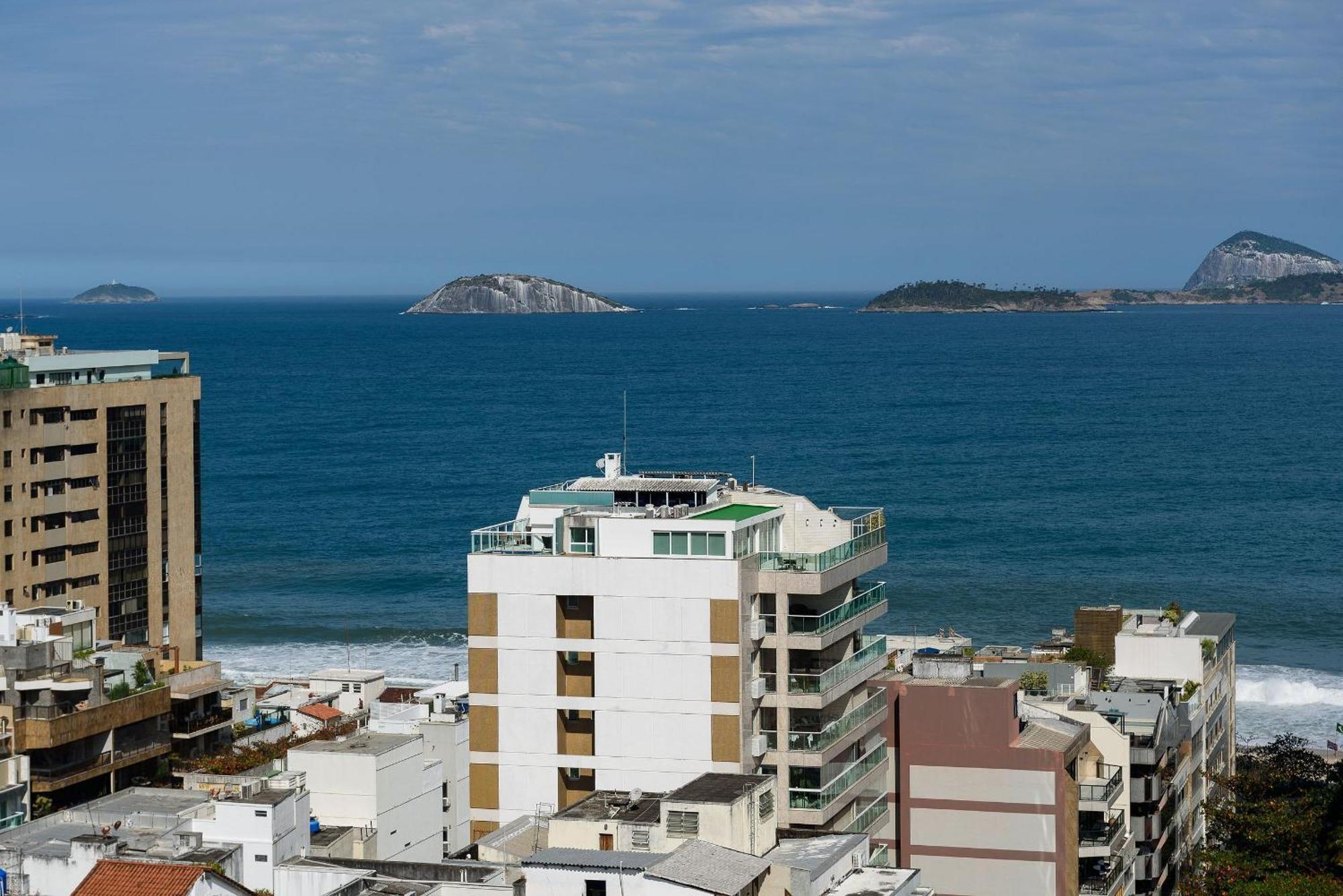 João Líra 95 Lindíssimo apartamento no Leblon com vista mar *
