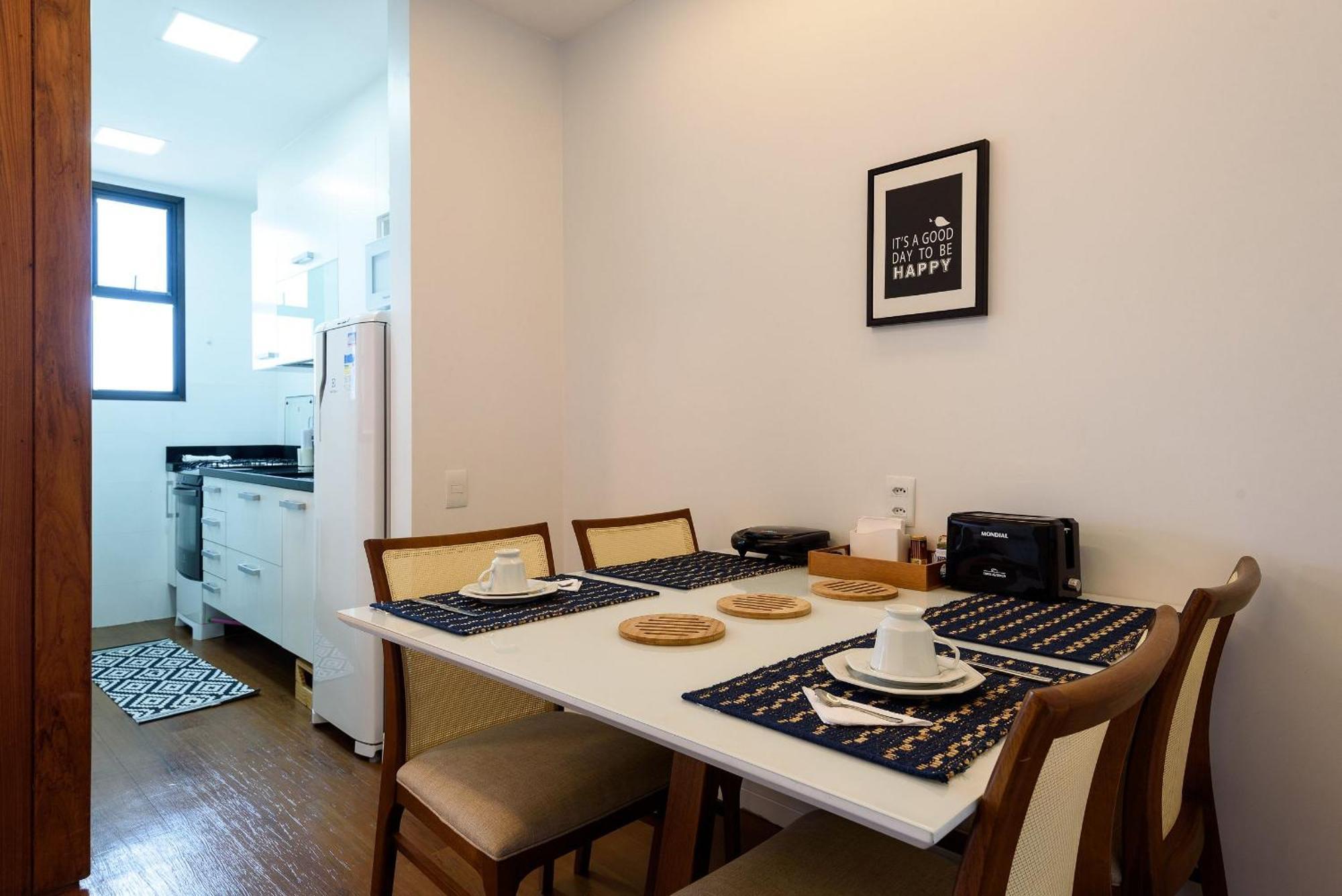 Apartamento João Líra 95 Lindíssimo apartamento no Leblon com vista mar *
