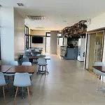 Flat Com Varanda, Vista Mar E Cristo